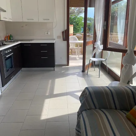 Vittoria Apartament Tirrenia Buitenkant foto