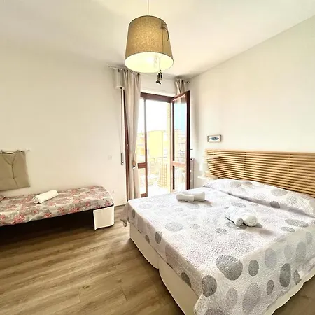 Vittoria Apartament Tirrenia Buitenkant foto
