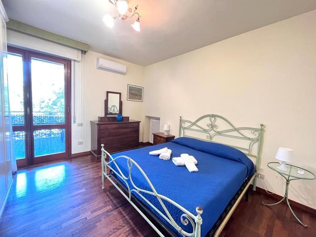 Vittoria Apartment Tirrenia